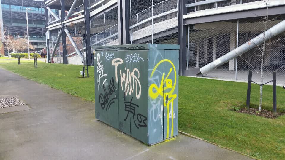 The photograph attached to this graffiti report