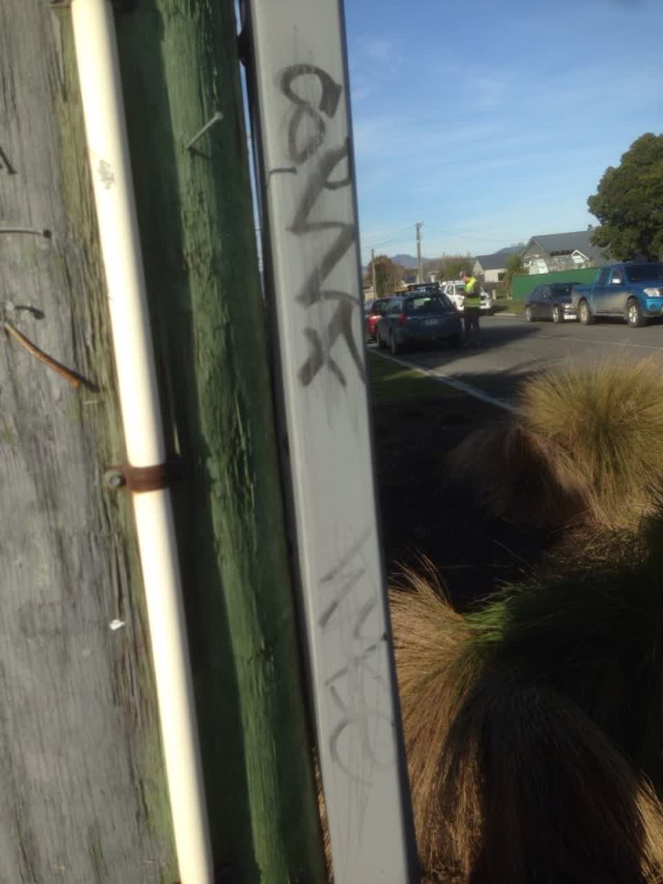 The photograph attached to this graffiti report