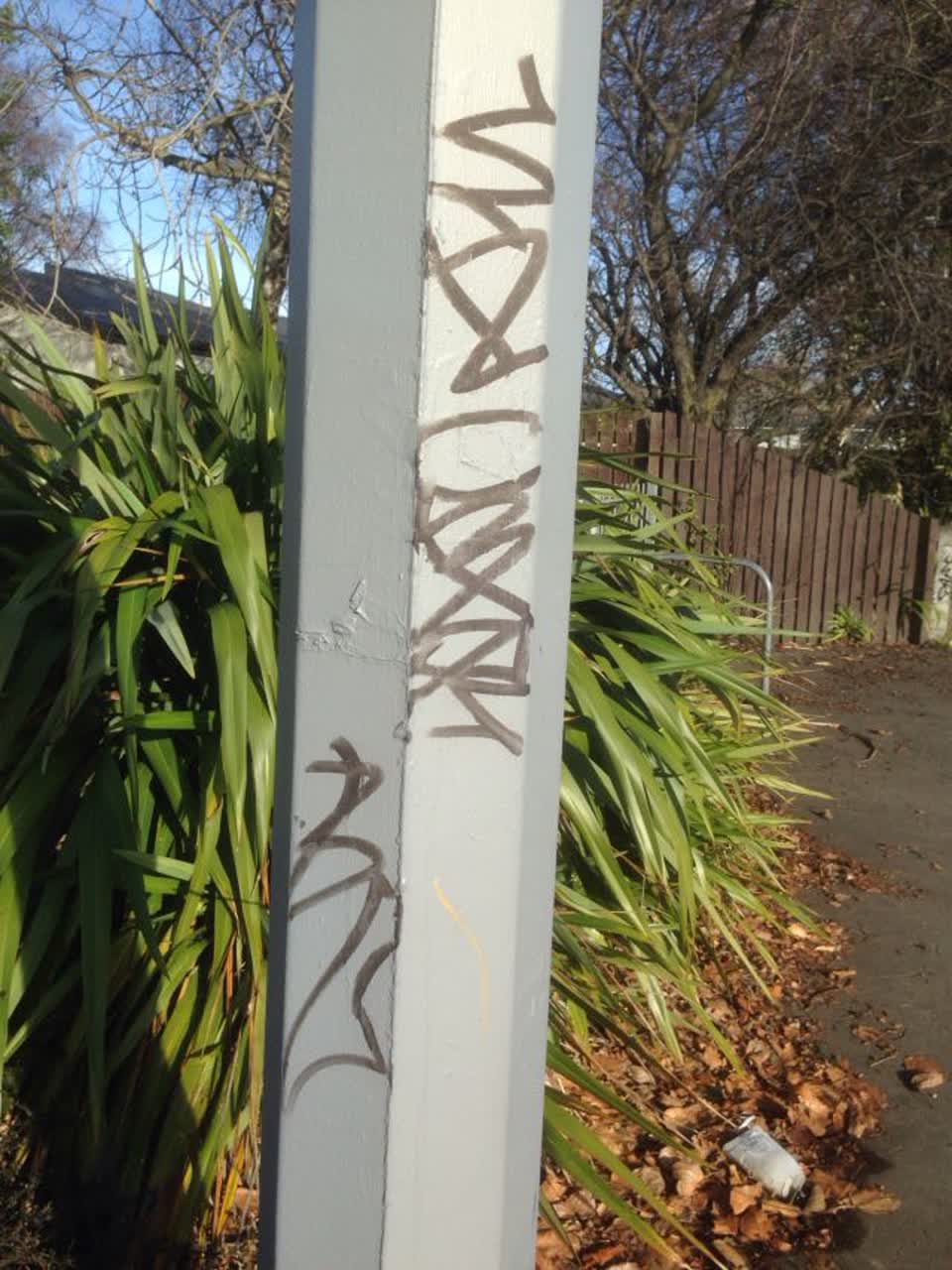 The photograph attached to this graffiti report