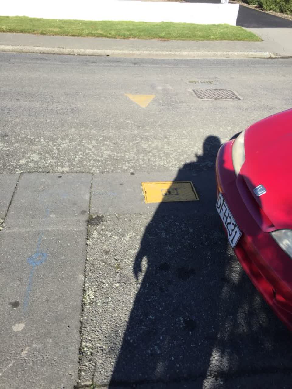 The photograph attached to this roading/streets report