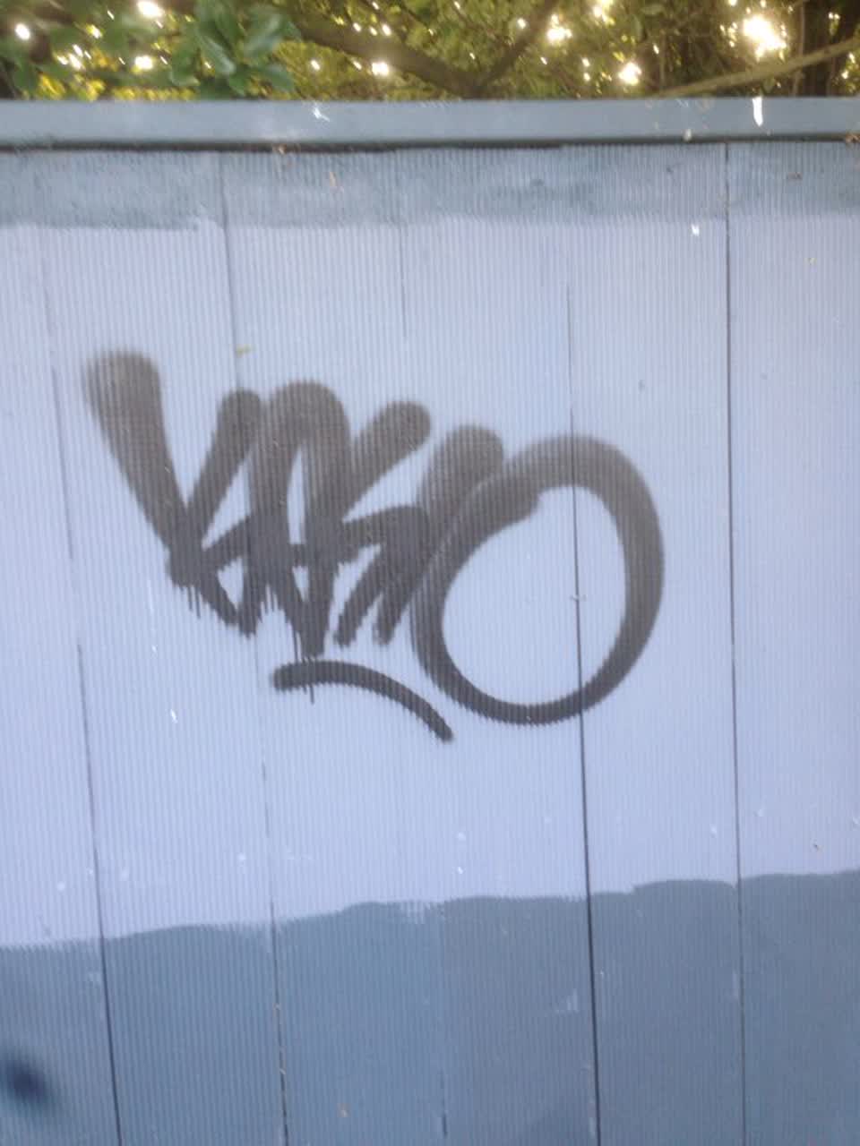 The photograph attached to this graffiti report
