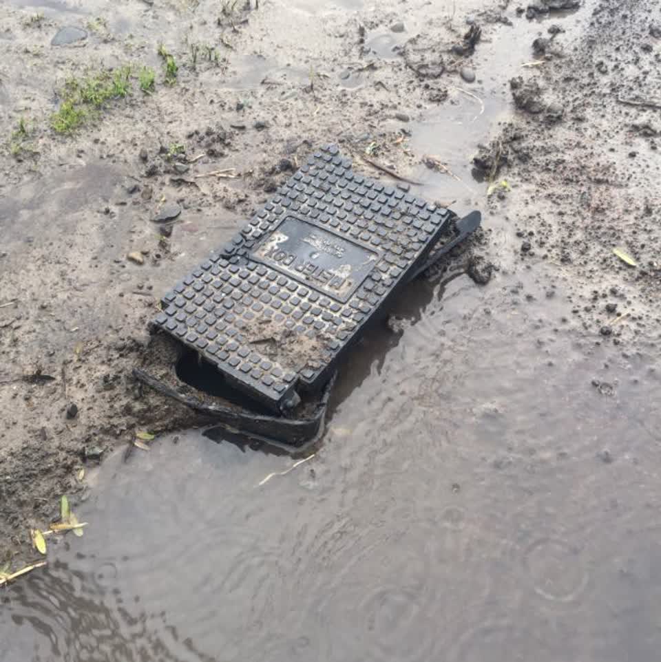 The photograph attached to this water supply report