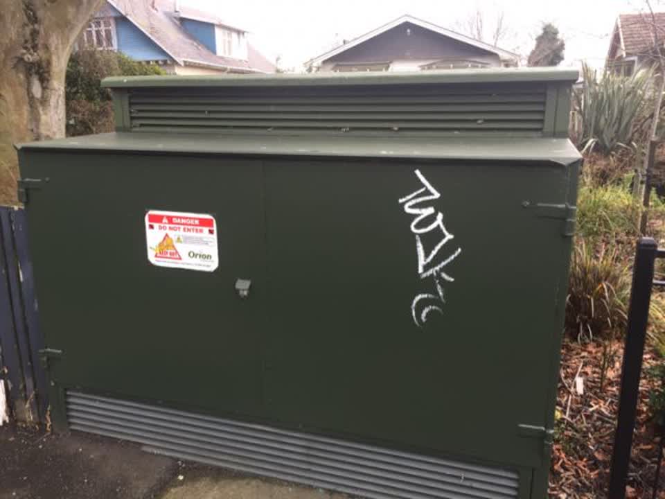 The photograph attached to this graffiti report