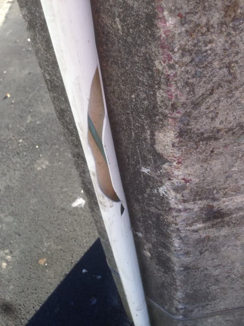 The photograph attached to this roading/streets report