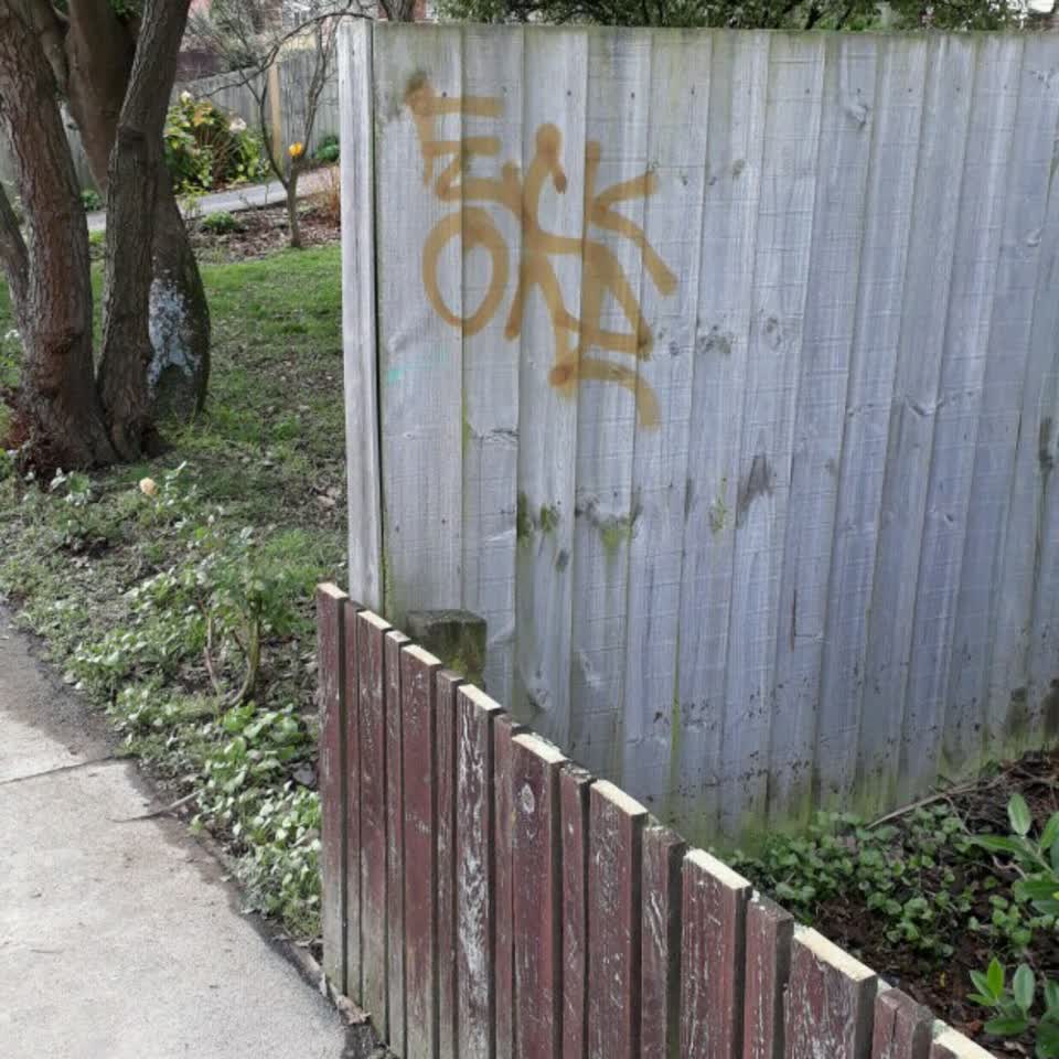 The photograph attached to this graffiti report