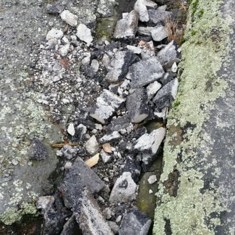 Roading/Streets, a report photo