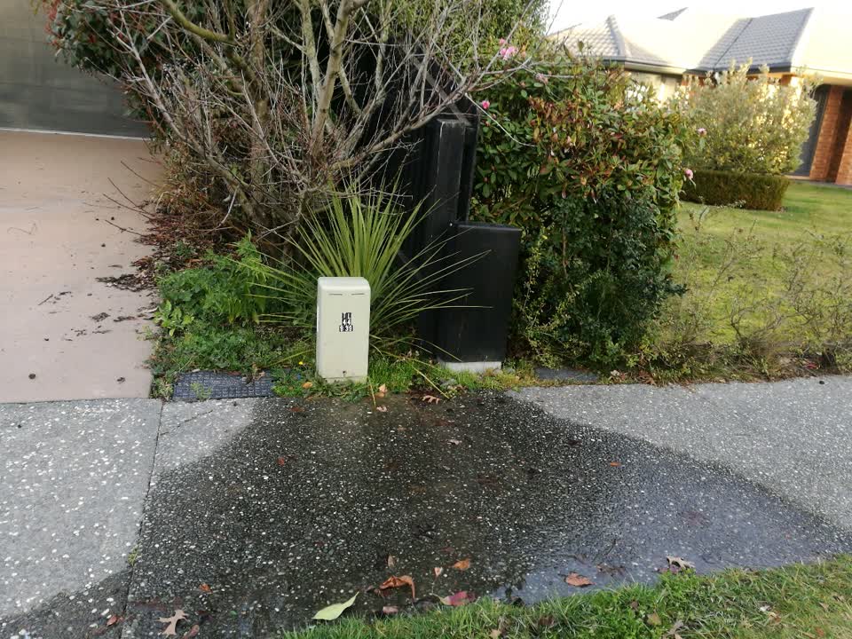 The photograph attached to this water supply report
