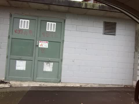 Graffiti, a report photo