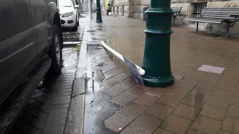 Roading/Streets, a report photo