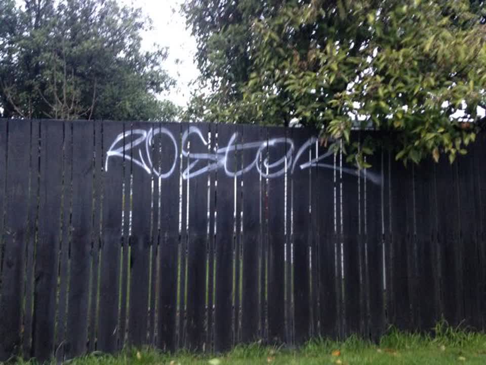 The photograph attached to this graffiti report