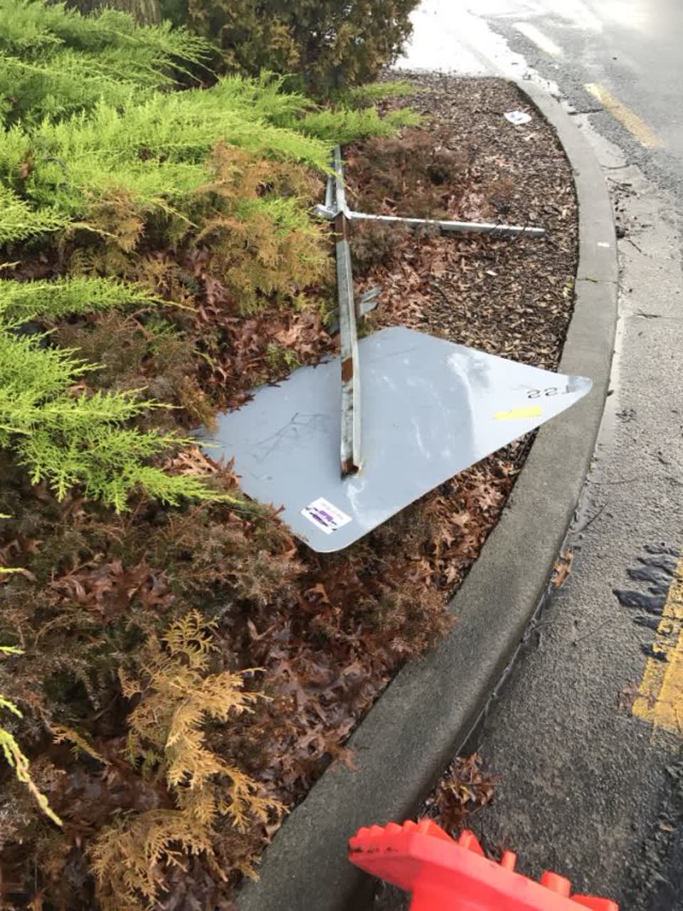 The photograph attached to this roading/streets report