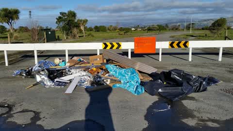 Rubbish/Recycling, a report photo