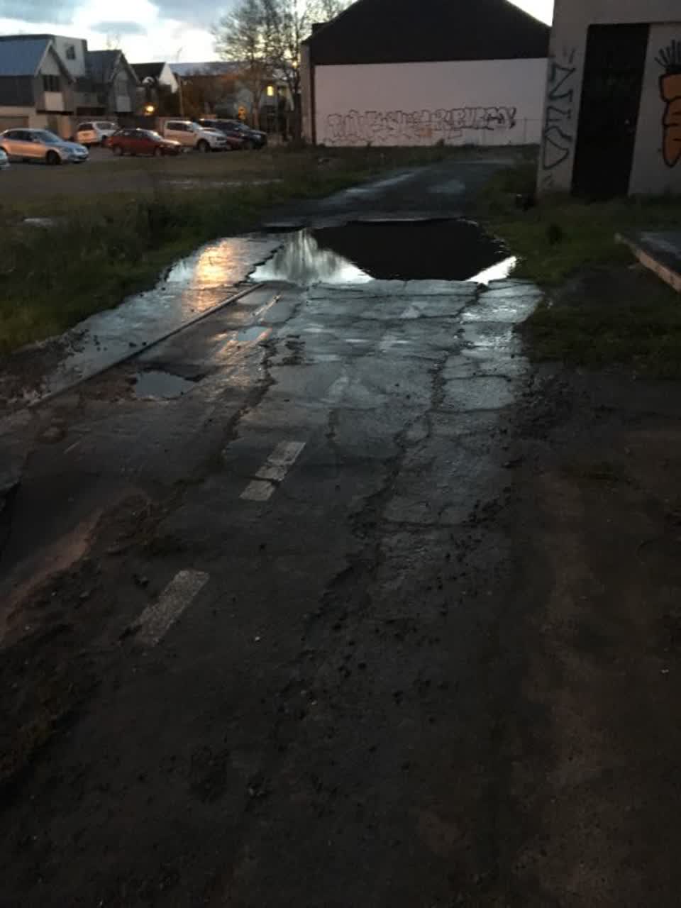 The photograph attached to this water supply report