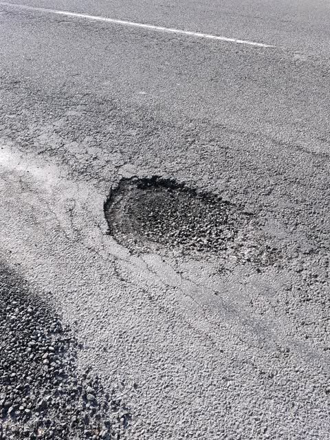 Roading/Streets, a report photo