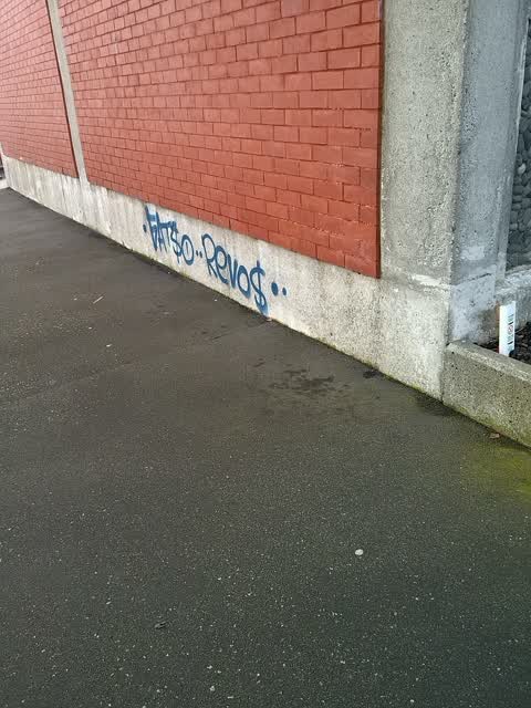 Graffiti, a report photo