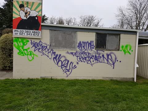 Graffiti, a report photo
