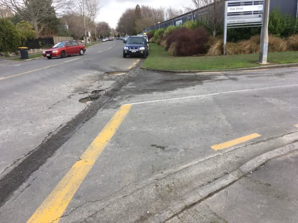The photograph attached to this roading/streets report
