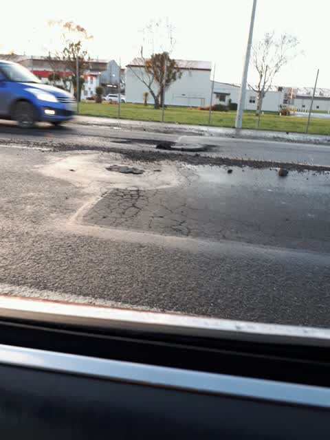 Roading/Streets, a report photo