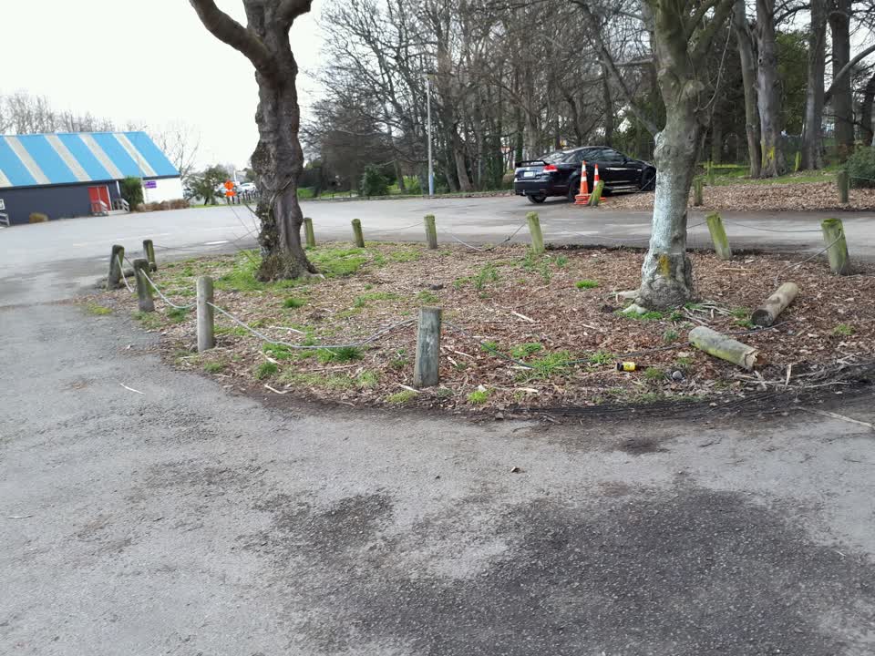 The photograph attached to this parks report