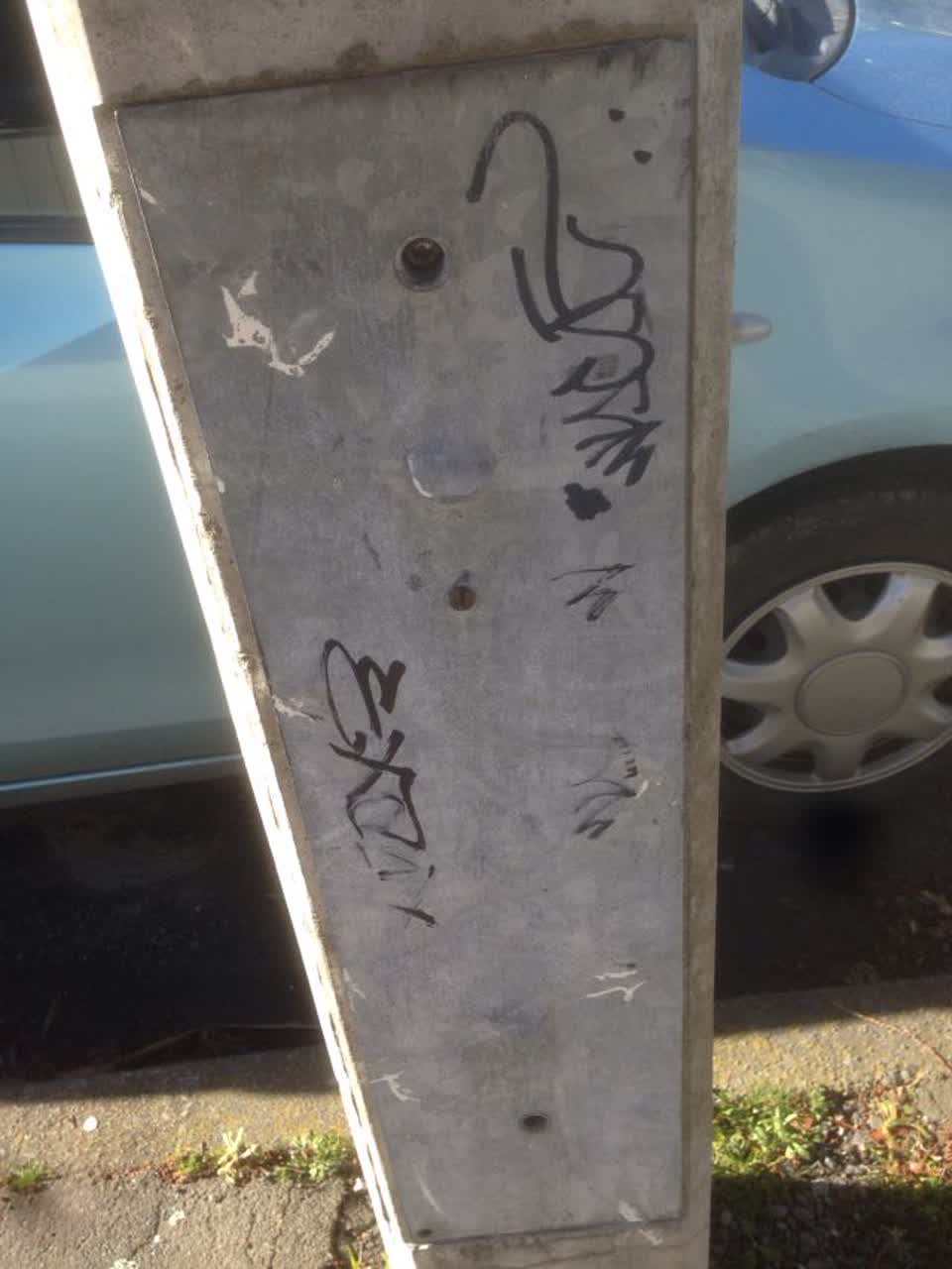 The photograph attached to this graffiti report