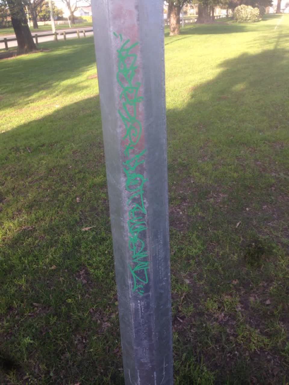 The photograph attached to this graffiti report