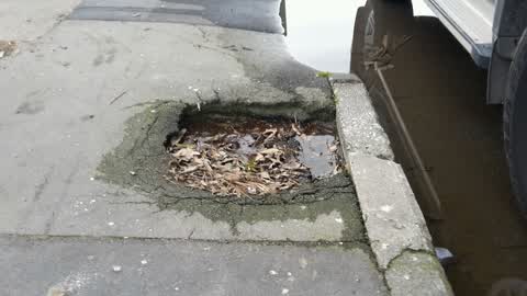 Roading/Streets, a report photo
