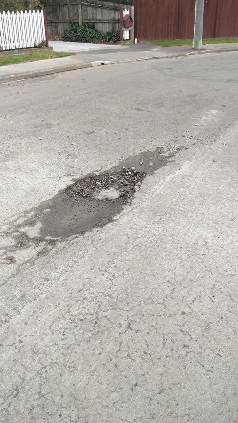Roading/Streets, a report photo
