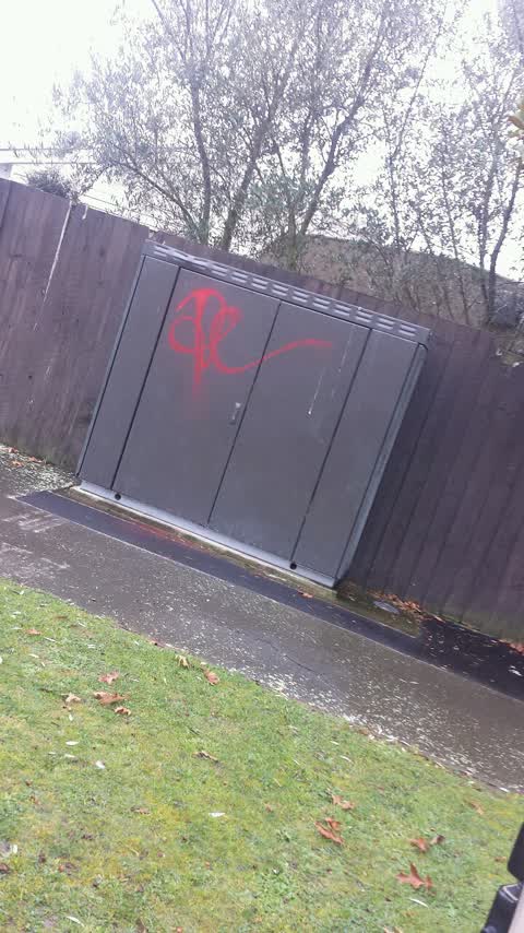 Graffiti, a report photo