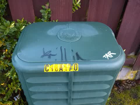 Graffiti, a report photo