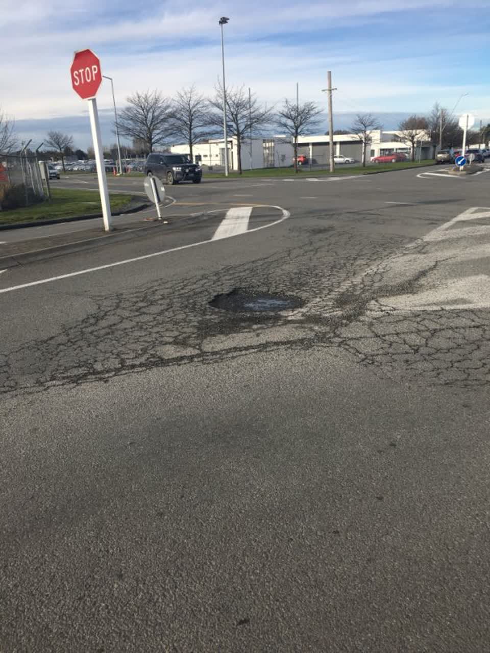 The photograph attached to this roading/streets report