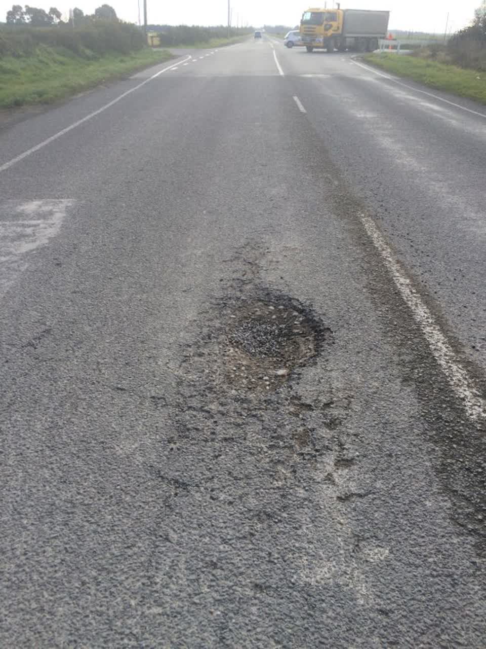 The photograph attached to this roading/streets report