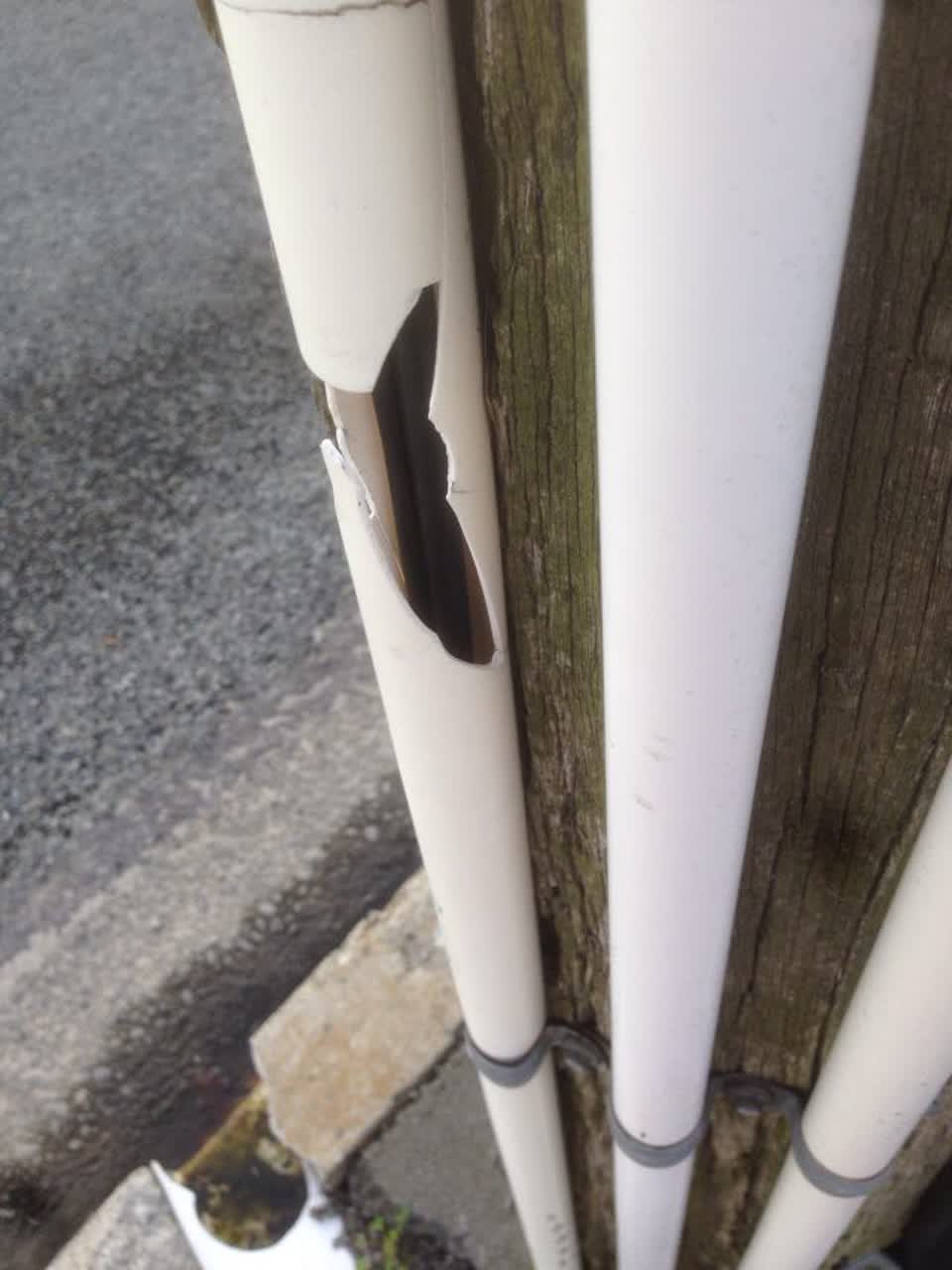 The photograph attached to this roading/streets report