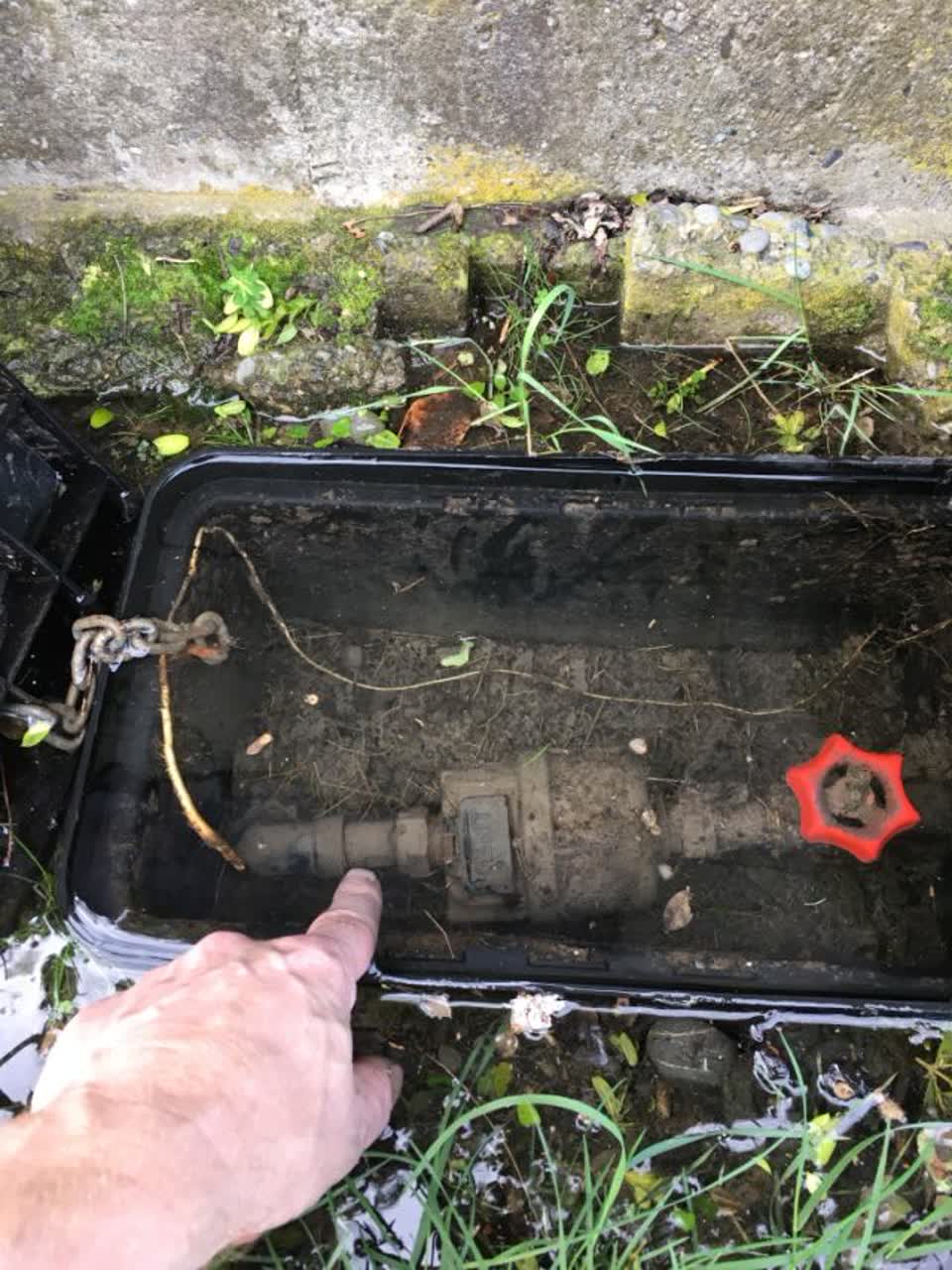 The photograph attached to this water supply report