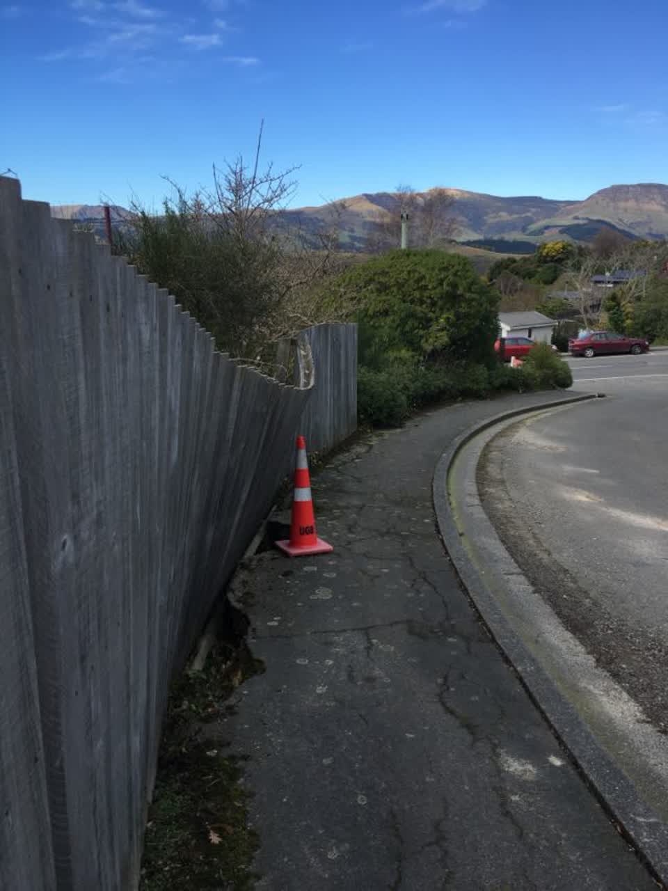 The photograph attached to this roading/streets report