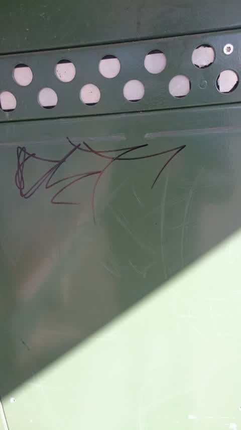 Graffiti, a report photo