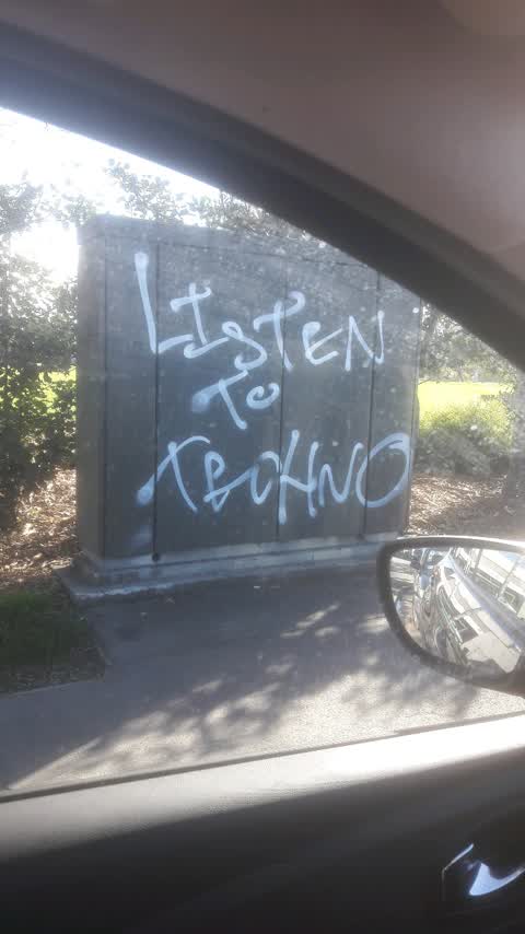 Graffiti, a report photo