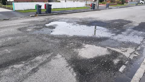 Roading/Streets, a report photo