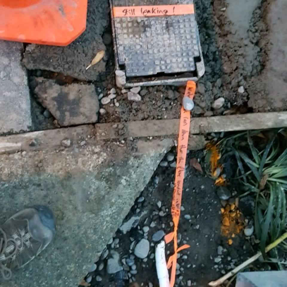 The photograph attached to this water supply report