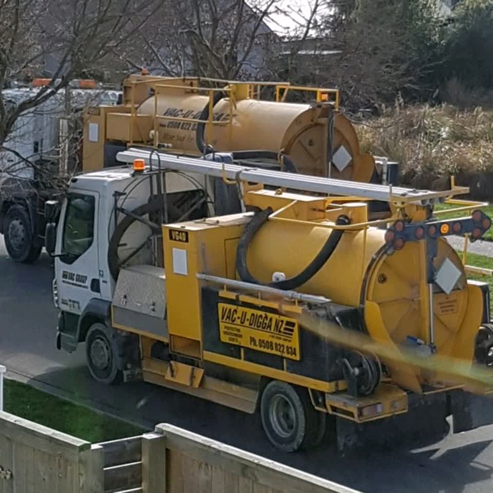 The photograph attached to this water supply report