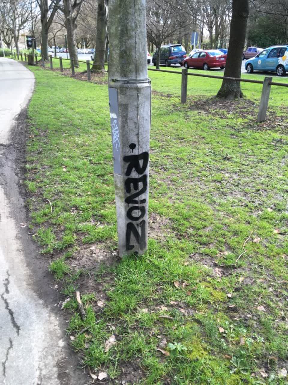 The photograph attached to this graffiti report