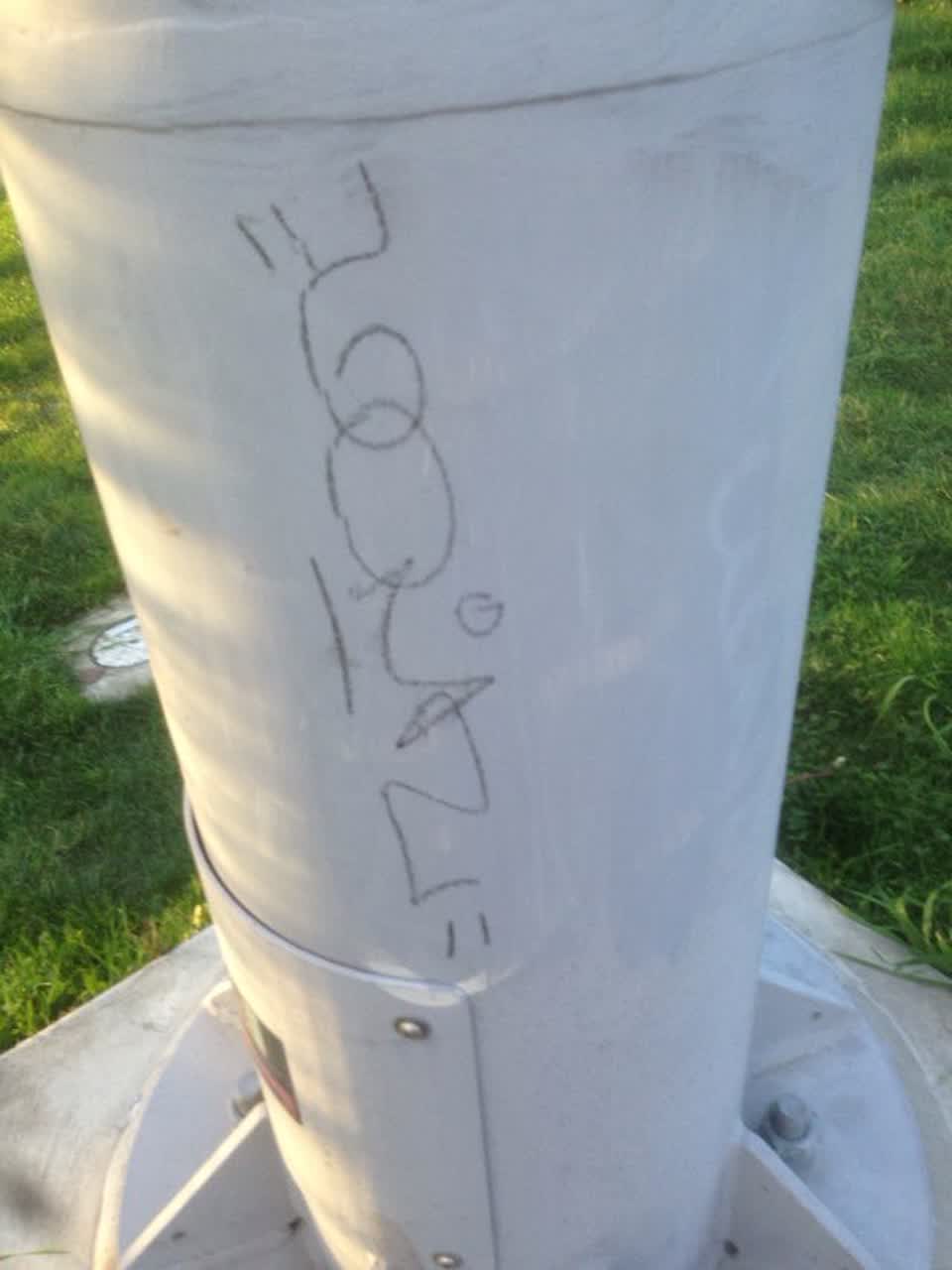 The photograph attached to this graffiti report