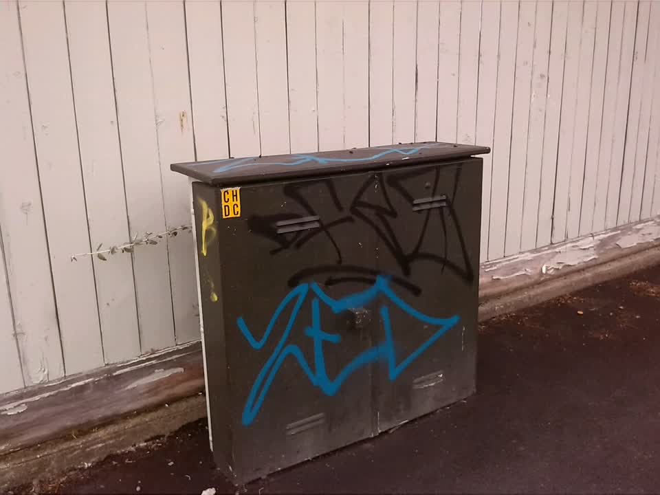 The photograph attached to this graffiti report