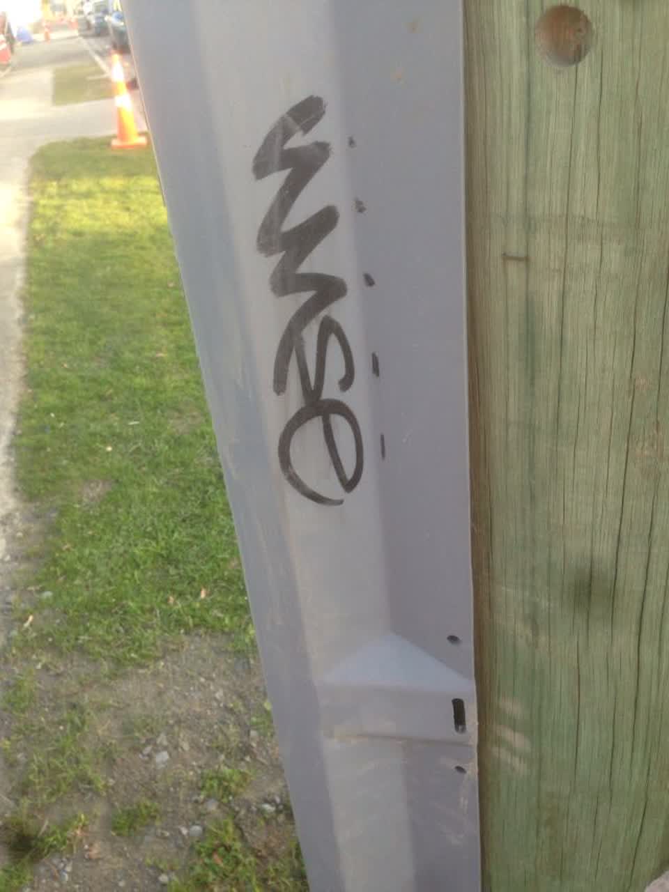 The photograph attached to this graffiti report