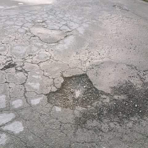 Roading/Streets, a report photo