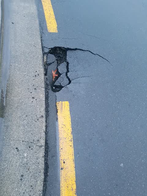 Roading/Streets, a report photo