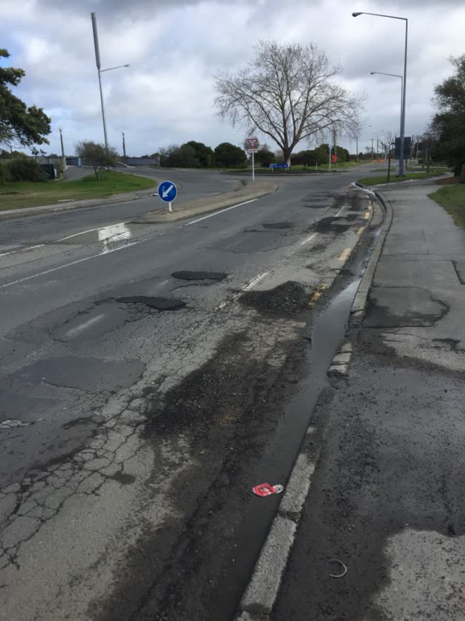The photograph attached to this roading/streets report