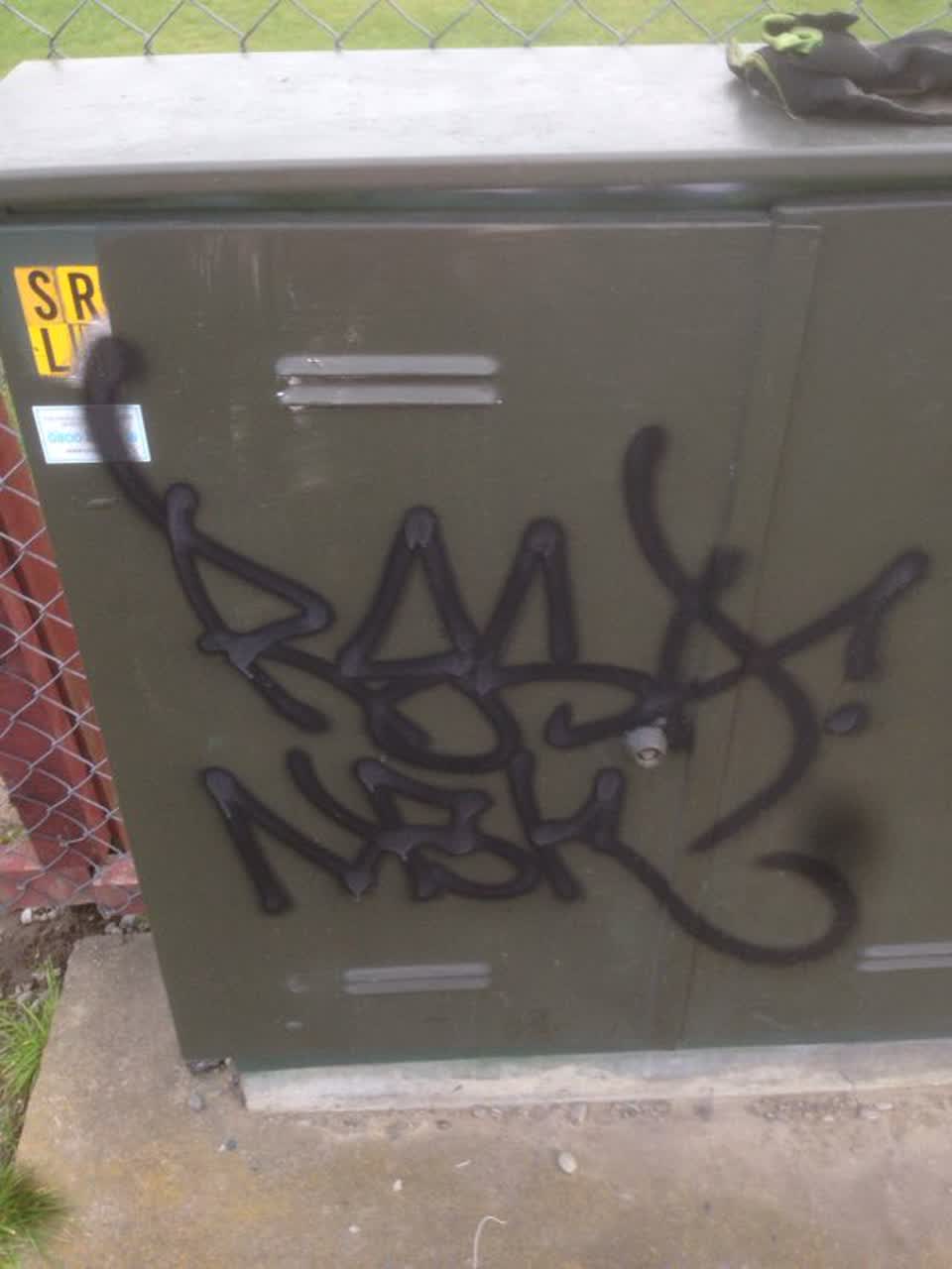 The photograph attached to this graffiti report