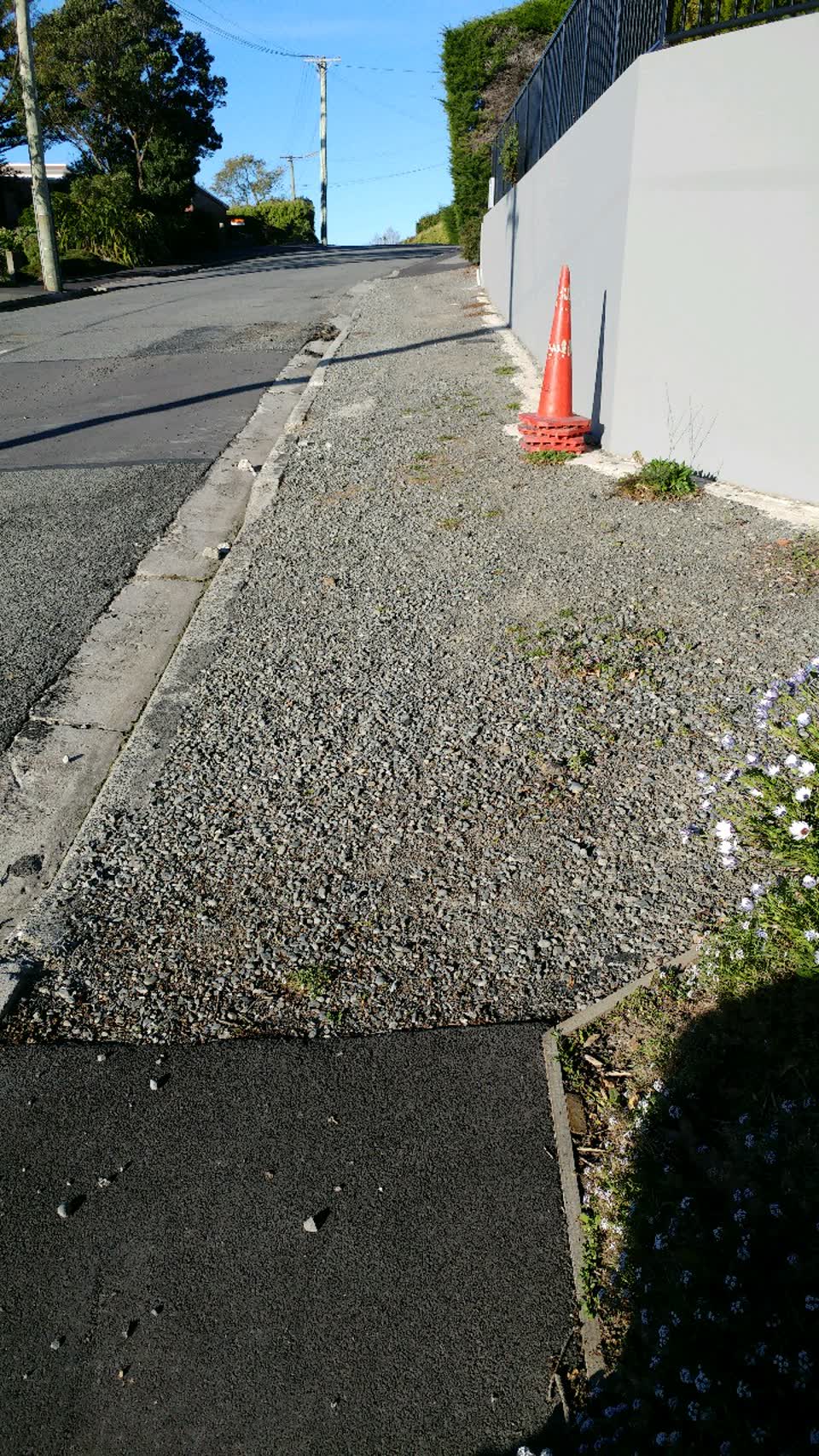 The photograph attached to this roading/streets report