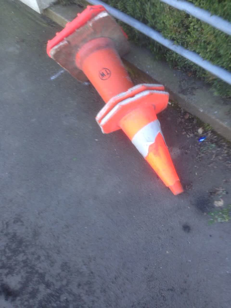 The photograph attached to this roading/streets report