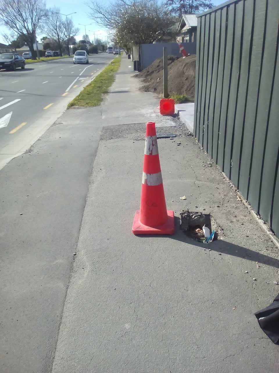 The photograph attached to this roading/streets report
